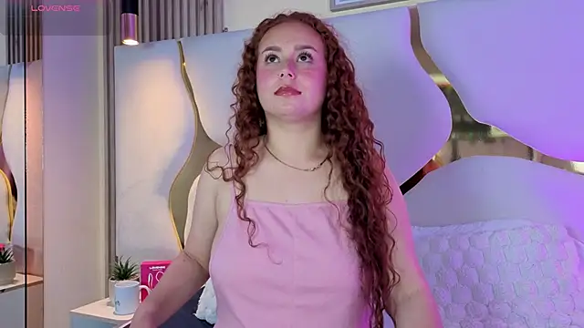 AmmberJones online show from 8, 10, 2025