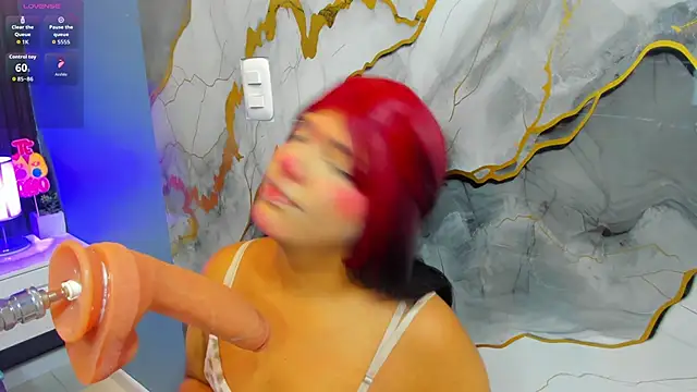 Sasha  moore online show from 7, 11, 2025