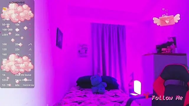 SkylerBennet online show from 24, 11, 2025