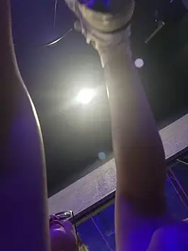 Pretty roxxyy online show from 13, 2, 2026