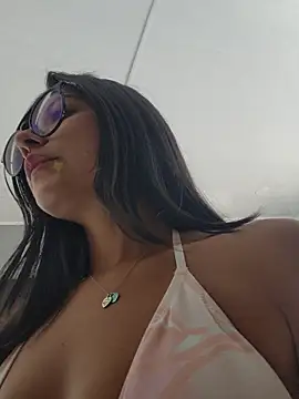 Pretty roxxyy online show from 25, 10, 2025