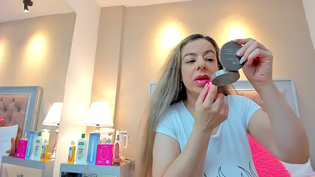 AlexaStorrm online show from 18, 11, 2025