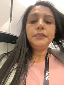 Snapshot of KimberlyBrown25 chatting on 8, 7, 2026 KimberlyBrown25 online show from 8, 7, 2026