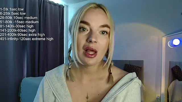 Snapshot of Eva___forever chatting on 20, 6, 2026 Eva forever online show from 20, 6, 2026