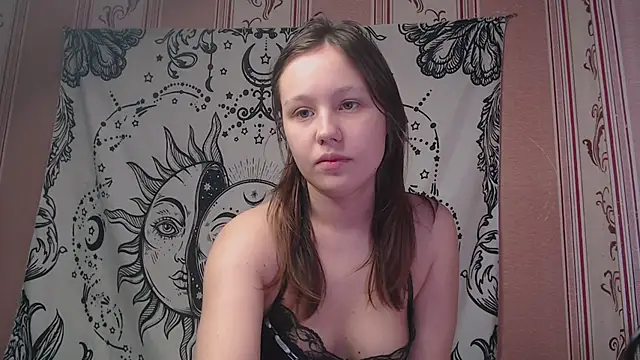 Thighswithspikes online show from 7, 10, 2025