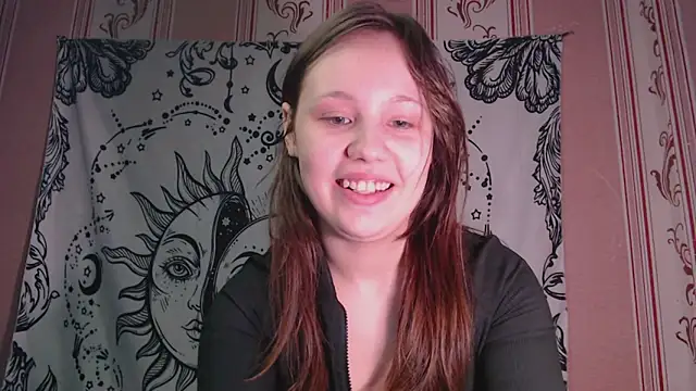 Thighswithspikes online show from 16, 12, 2025