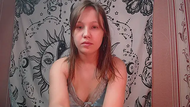 Thighswithspikes online show from 15, 9, 2025