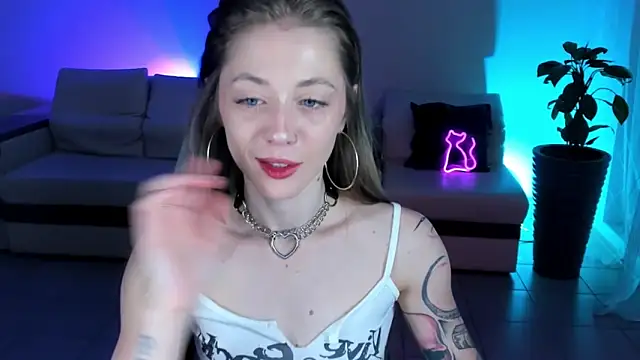 SweetMeeow online show from 19, 12, 2025