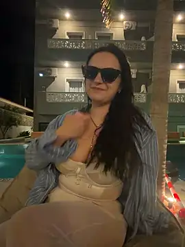 MoonlitLust online show from 8, 5, 2026