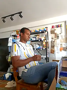 elnegro707070 online show from 2, 11, 2025