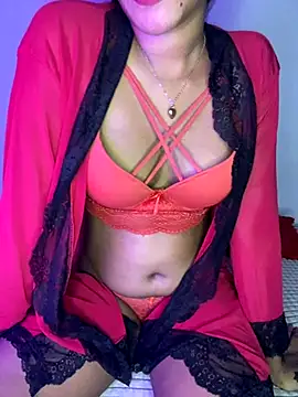 Snapshot of selena_mia chatting on 25, 10, 2025 selena mia online show from 25, 10, 2025