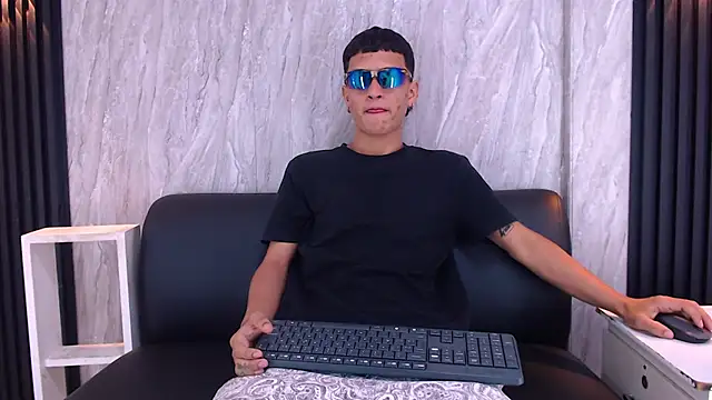 Matt Ruso online show from 18, 9, 2025