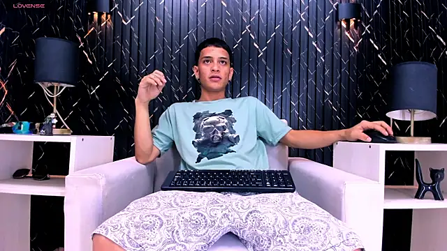 Matt Ruso online show from 4, 10, 2025