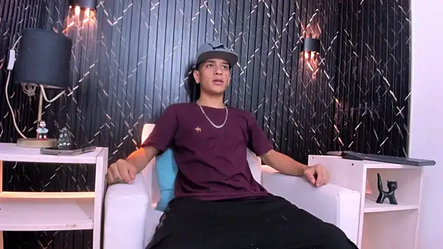 Matt Ruso online show from 8, 11, 2025