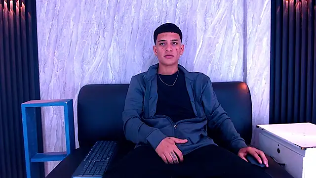 Matt Ruso online show from 23, 10, 2025