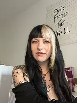 kittlunixx online show from 4, 3, 2026