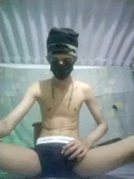 HannanKhan25 online show from 20, 2, 2026