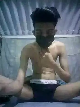 HannanKhan25 online show from 6, 11, 2025