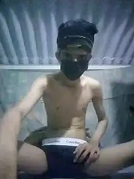 HannanKhan25 online show from 11, 11, 2025