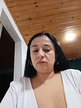 Snapshot of MELODY__06 chatting on 14, 7, 2026 MELODY 06 online show from 14, 7, 2026