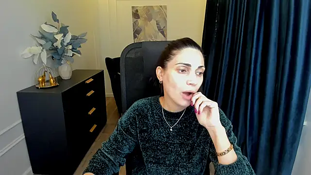 AllaYerty online show from 12, 11, 2025