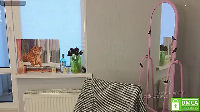 sweetuniporn online show from 11, 2, 2026