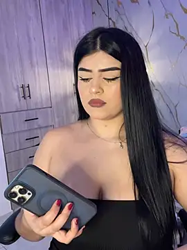 Kariina  69 online show from 4, 4, 2026