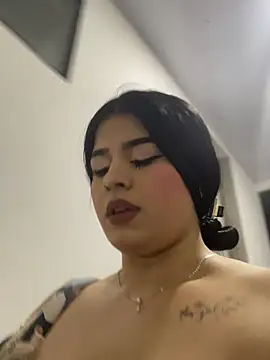 Kariina  69 online show from 7, 5, 2026