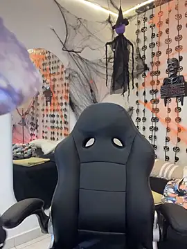 Kariina  69 online show from 25, 10, 2025