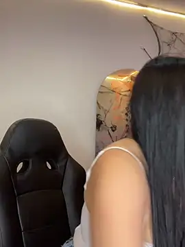 Kariina  69 online show from 26, 10, 2025