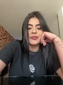 Kariina  69 online show from 8, 9, 2025