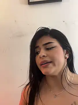 Kariina  69 online show from 11, 4, 2026