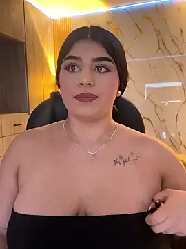 Snapshot of Kariina__69 chatting on 12, 1, 2026 Kariina 69 online show from 12, 1, 2026