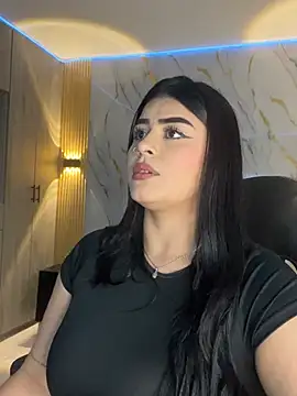 Snapshot of Kariina__69 chatting on 5, 2, 2026 Kariina 69 online show from 5, 2, 2026