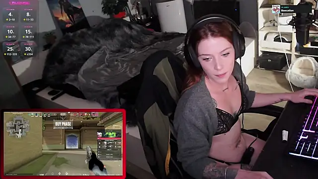 Horny Makima online show from 8, 10, 2025