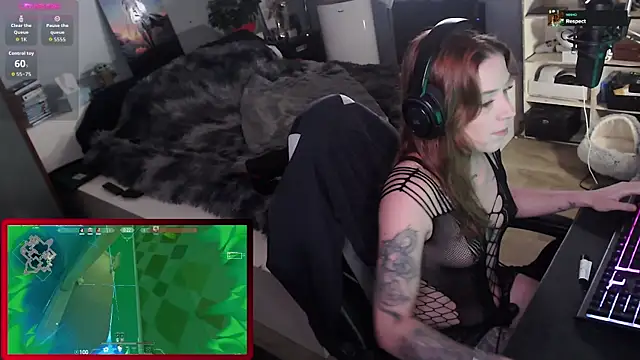 Horny Makima online show from 3, 10, 2025