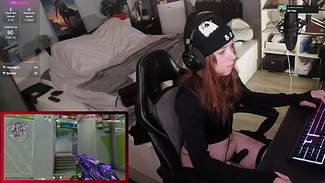 Horny Makima online show from 24, 10, 2025