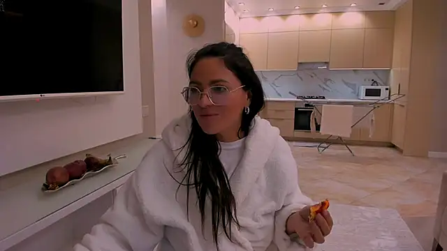 ValeriMilf online show from 28, 9, 2025