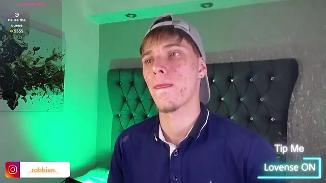 Robbin Blaze online show from 15, 4, 2026