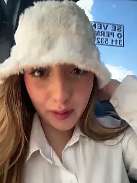 Baby  Otaku online show from 25, 2, 2026