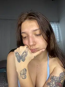 Mia  Gray online show from 20, 11, 2025