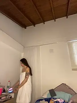 Mia  Gray online show from 23, 11, 2025