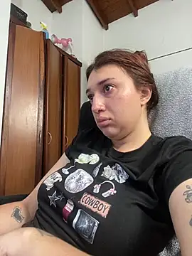 Snapshot of Mia__Gray chatting on 3, 7, 2026 Mia Gray online show from 3, 7, 2026