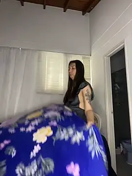 Mia  Gray online show from 29, 11, 2025