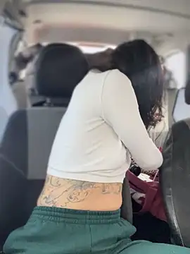 MeekyRich online show from 11, 11, 2025