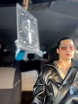 MeekyRich online show from 2, 4, 2026