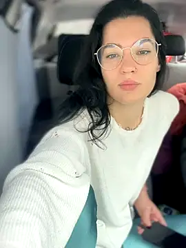 MeekyRich online show from 8, 10, 2025