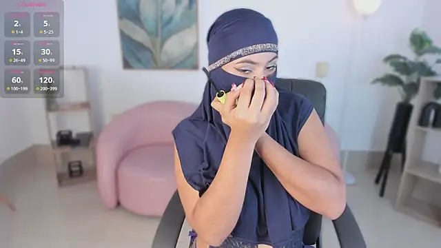 kylie soraya online show from 30, 10, 2025