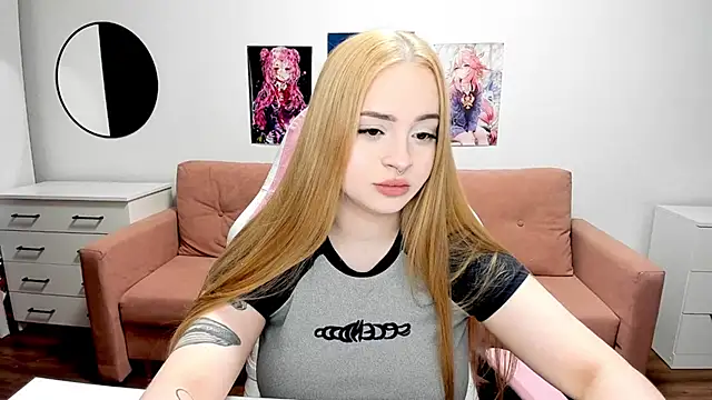 Snapshot of mistress_lain chatting on 27, 2, 2026 mistress lain online show from 27, 2, 2026