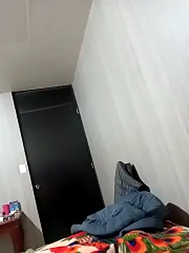 luuiss12 online show from 5, 12, 2025